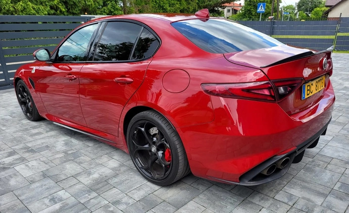 Alfa Romeo Giulia cena 219000 przebieg: 52500, rok produkcji 2017 z Kraków małe 277